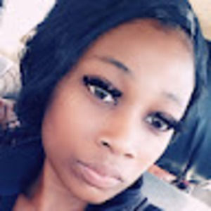 Meet your Posher, Marissa